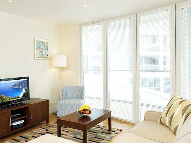 Saco Canary Wharf - Trinity Tower London Ngoại thất bức ảnh