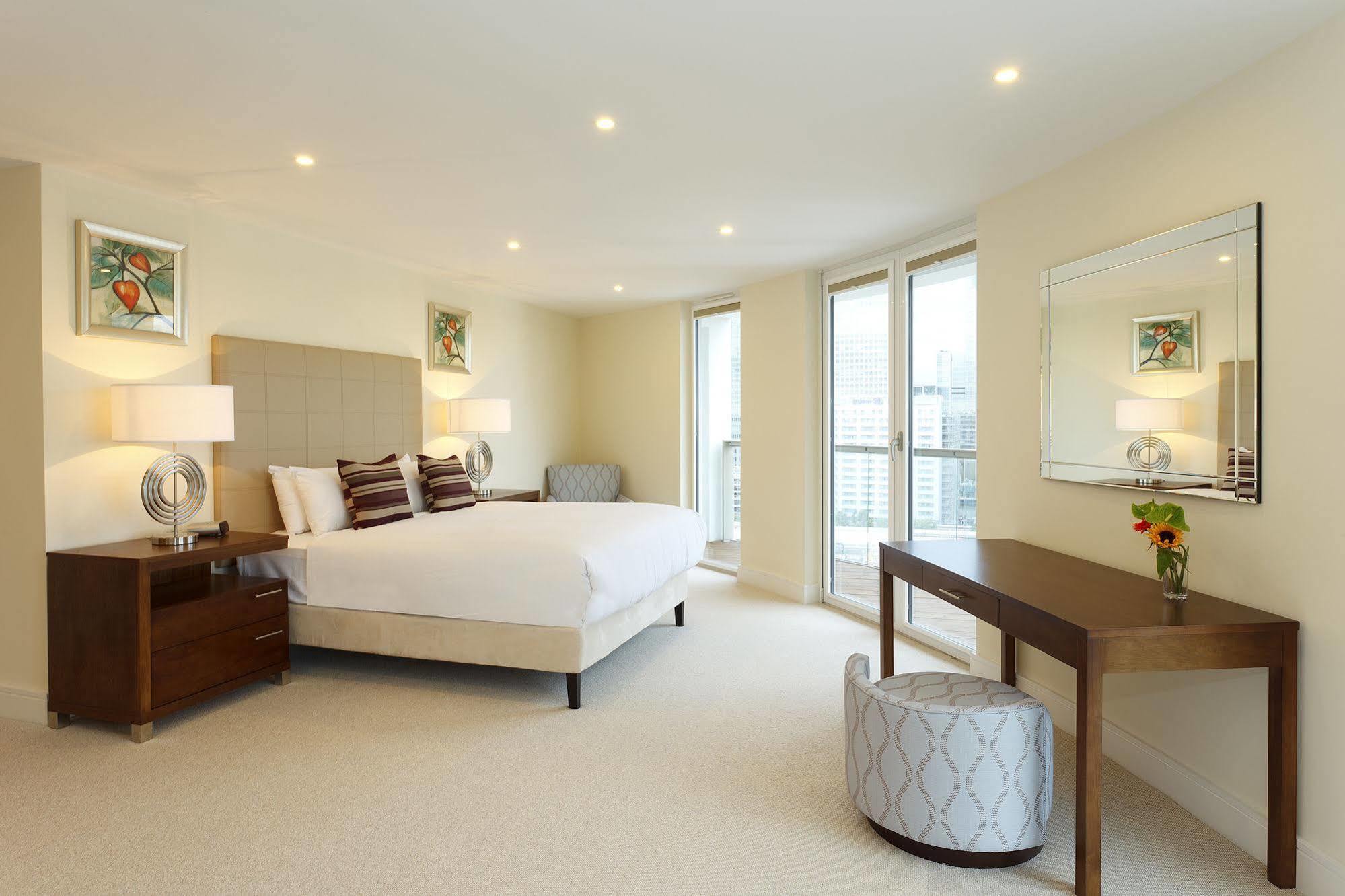 Saco Canary Wharf - Trinity Tower London Ngoại thất bức ảnh
